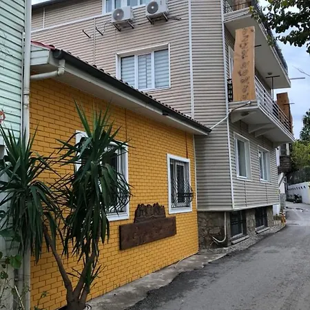 Kaleici Muhtesem Konum Genis Balkonlu Mutfakli Διαμέρισμα