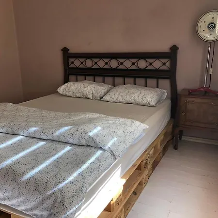 Διαμέρισμα Kaleici Muhtesem Konum Genis Balkonlu Mutfakli